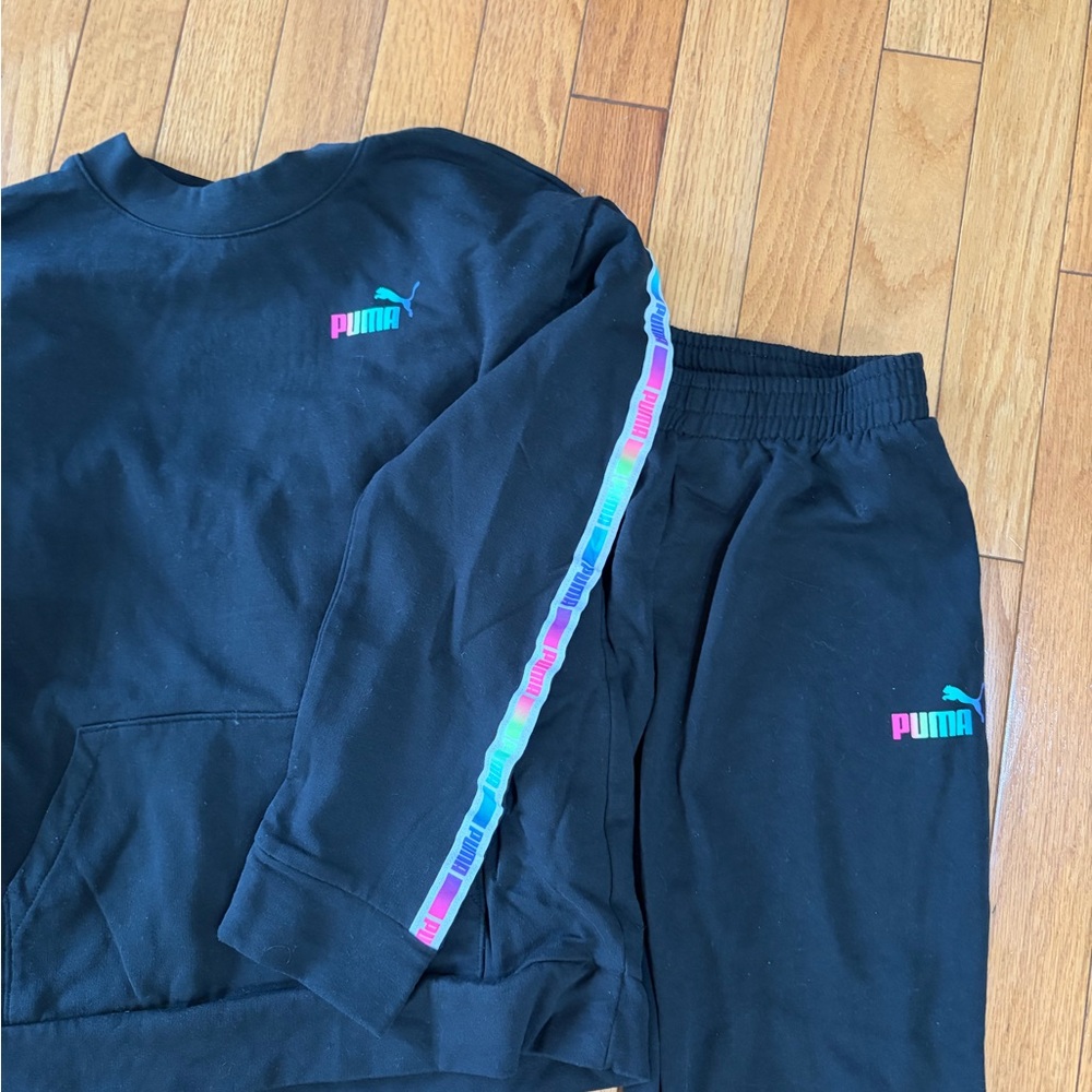 Puma Black Tracksuit with Vibrant Logo Accents